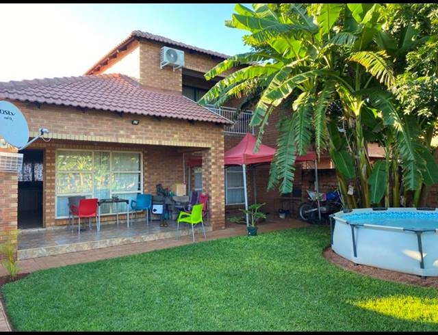 2 BEDROOM PROPERTY TO RENT IN CHROOM PARK